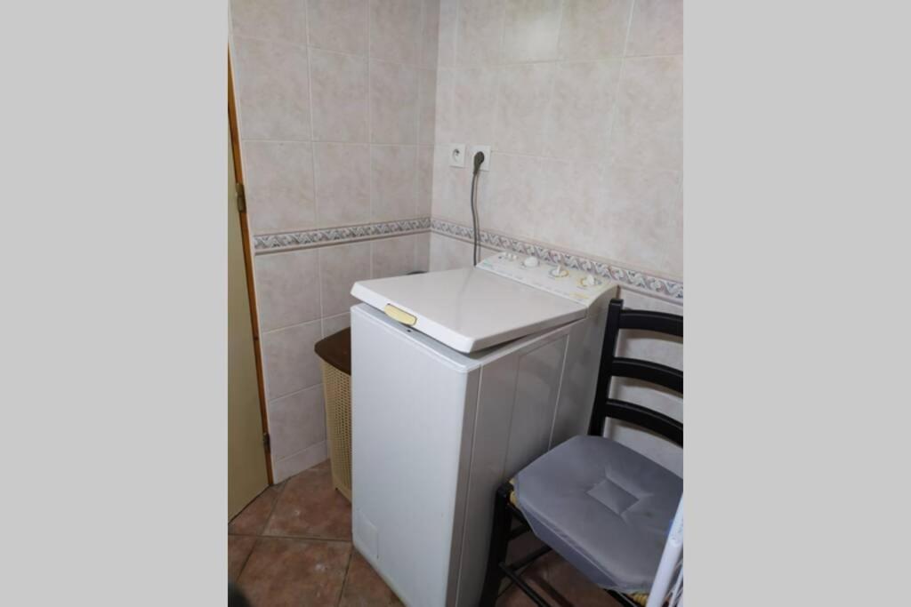 Chez Fabienne T3 Apartman Le Breuil-sur-Couze Kültér fotó
